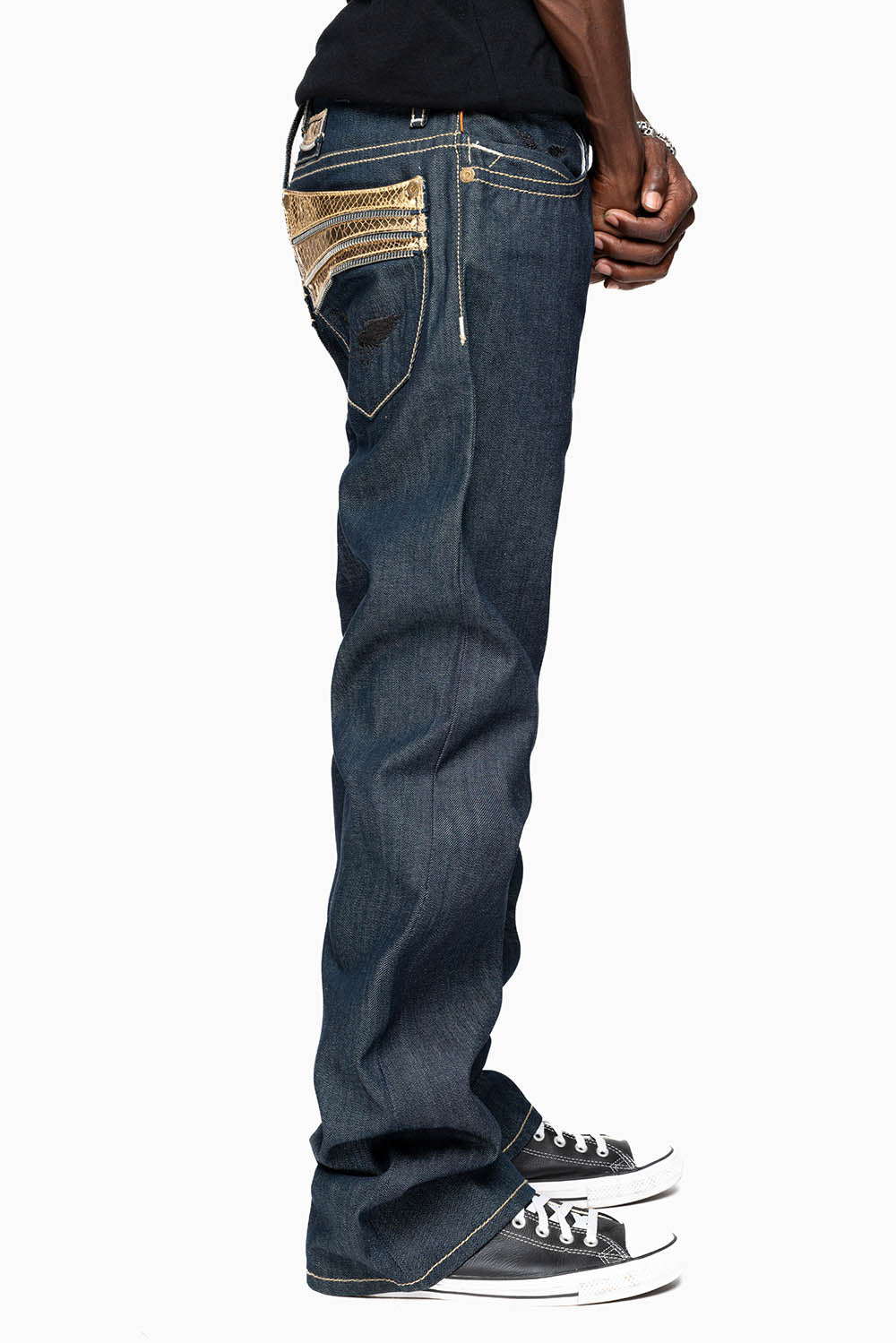 BOOT CUT JEAN  IN RAW DENIM WITH  GOLD LEATHER ZIPPER  EMBELLISHMENT ON BACK POCKETS - Image 5