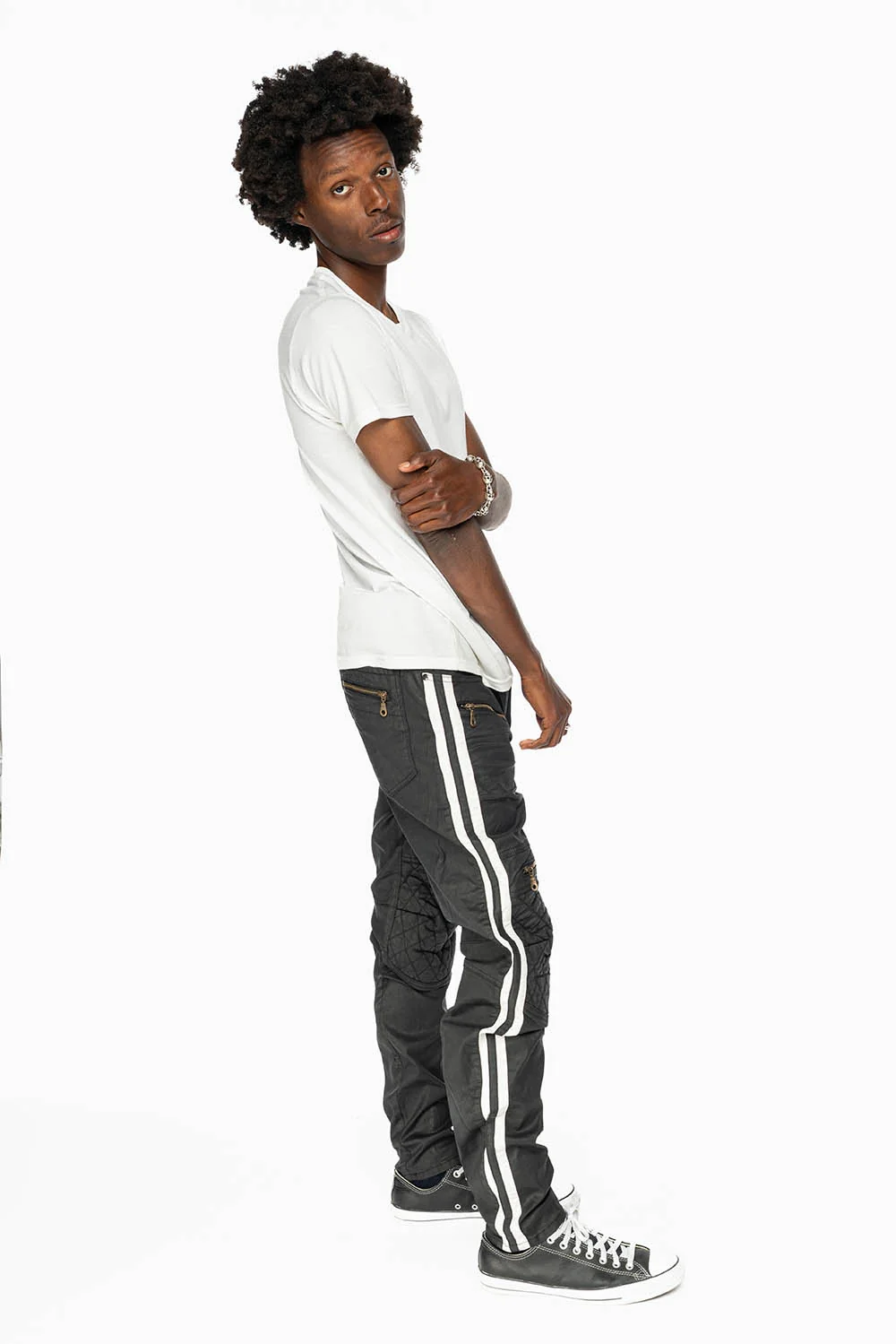 MENS BIKER JEANS IN BLK DY FABRIC WITH WHITE STRIPES - Image 6