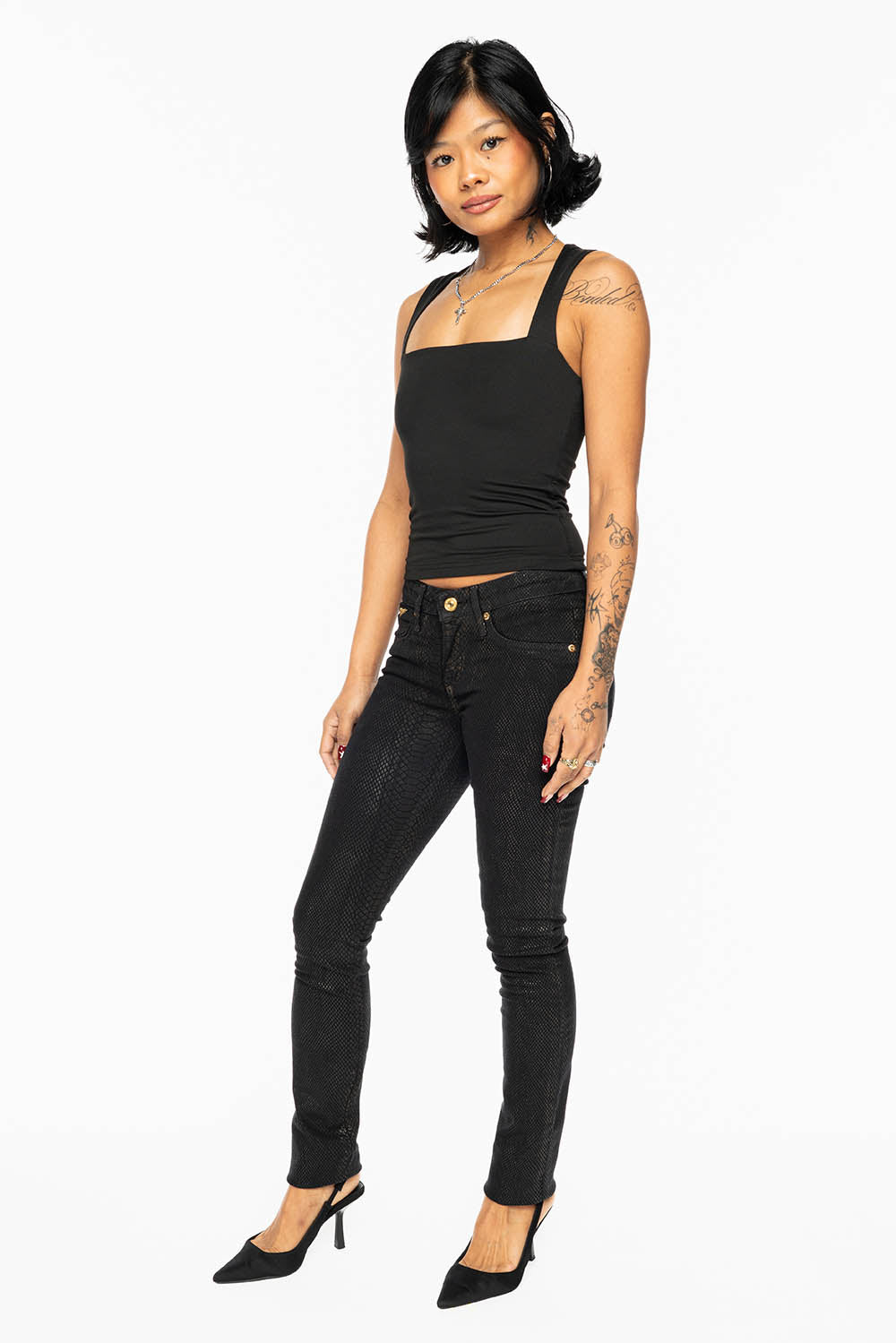 JANE MID RISE WOMENS SKINNY JEANS IN LIZARD BLACK - Image 4