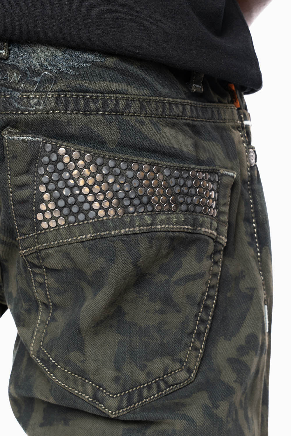 MENS CLASSIC 5 POCKET STRAIGHT LEG JEANS IN SALT DARK GREEN WASH EMBELLISHED WITH STUDS - Image 4