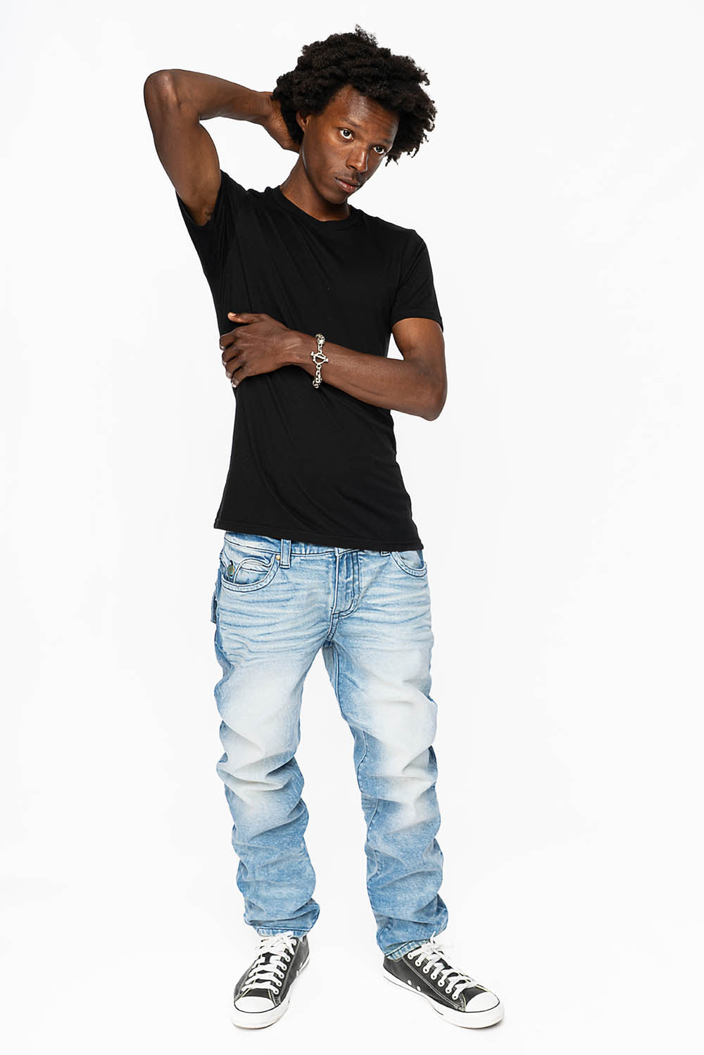 KILLER FLAP STRAIGHT LEG JEAN WITH PATENT LEATHER POCKET AND CRYSTALS IN BLUE 5D-LIGHT WASH - Image 6