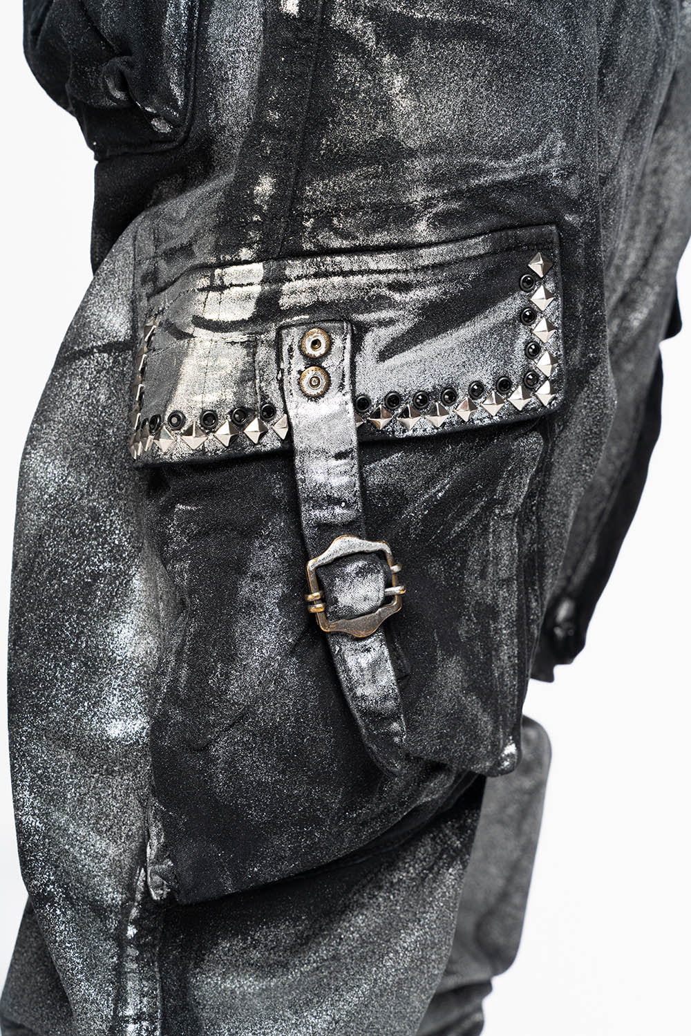 MENS PREDATOR CARGO PANTS IN DECAL SILVER EMBELLISHED WITH CRYSTALS AND STUDS - Image 5