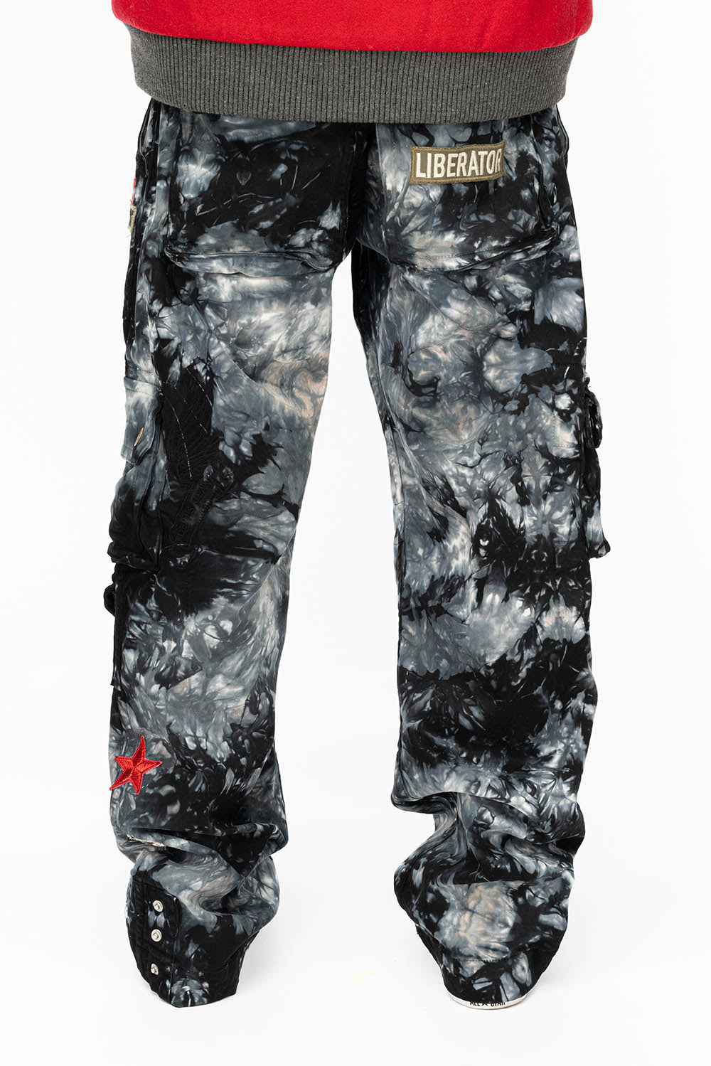 ORIGINAL ROBIN’S JEAN CALL OF DUTY CARGO PANTS IN CRYSTAL TYE DYE BLK WITH PATCH - Image 8