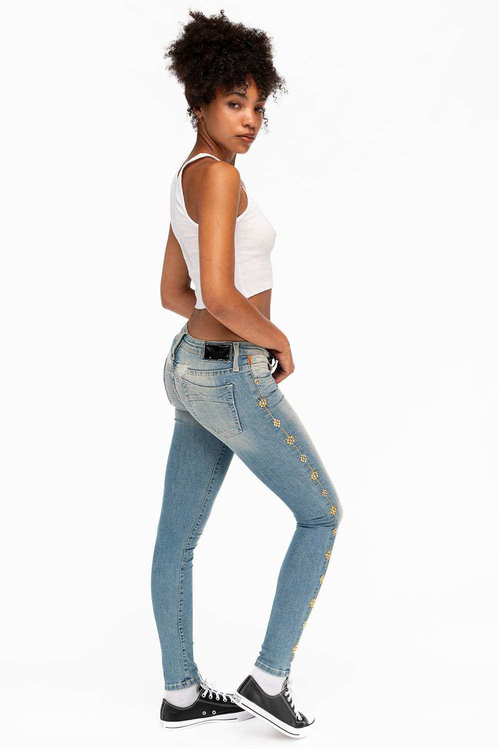 WOMENS SKINNY JEANS IN MAORIE LIGHT WITH CRYSTALS - Image 7