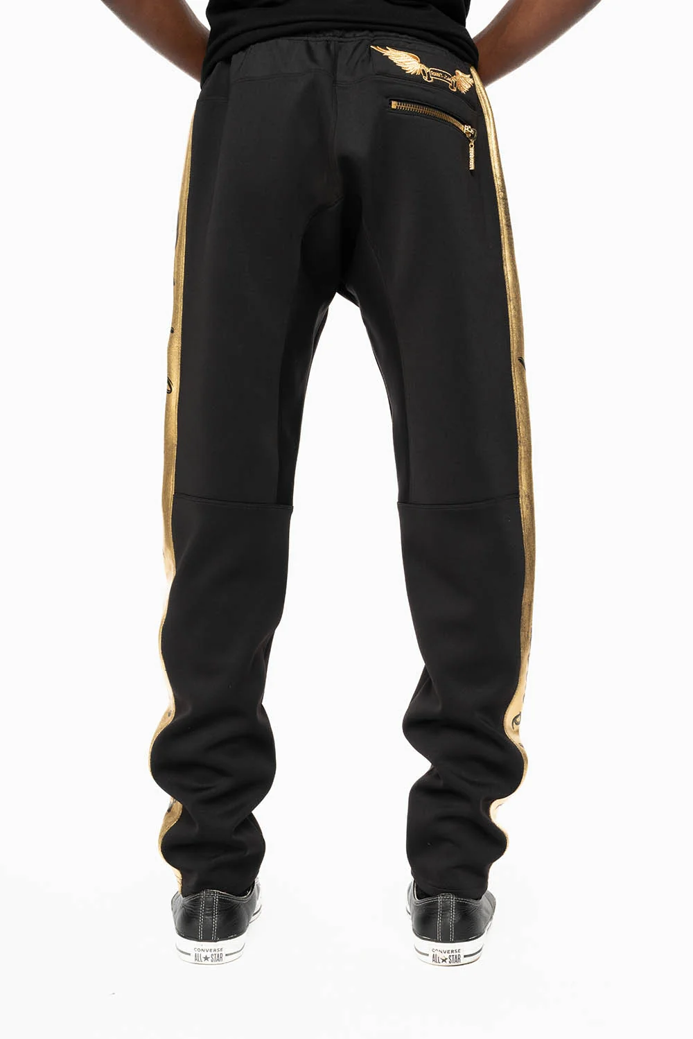 ROBIN TEAM JOGGER IN GOLD ON BLACK - Image 4