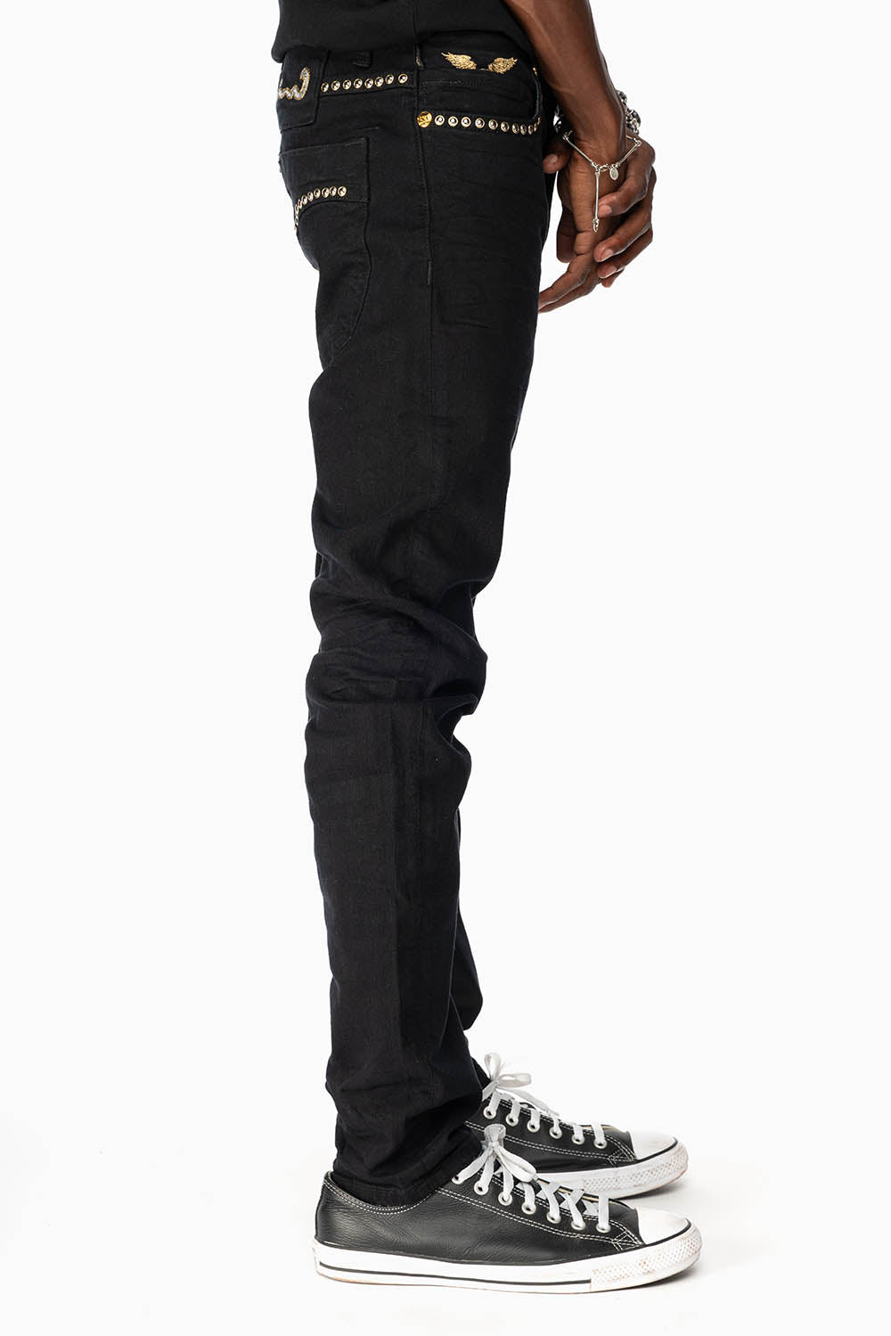 SKINNY JEAN IN PURE BLACK WITH GOLD/SILVER ROBIN’S LOGO EMBELLISHED WITH GOLD NAILHEAD STUDS