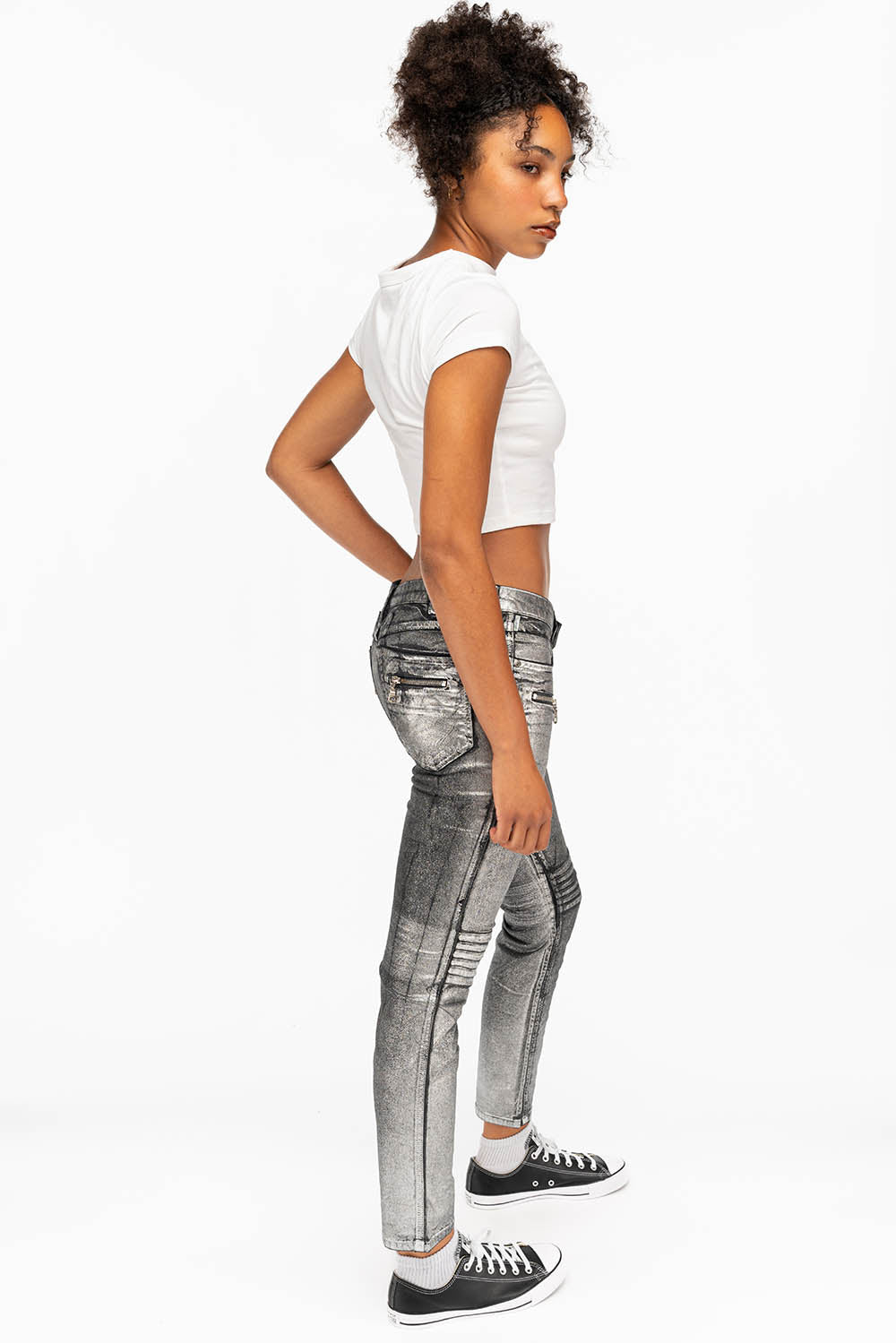 ROBIN'S BIKER WOMENS JEANS IN DECAL SILVER - Image 4