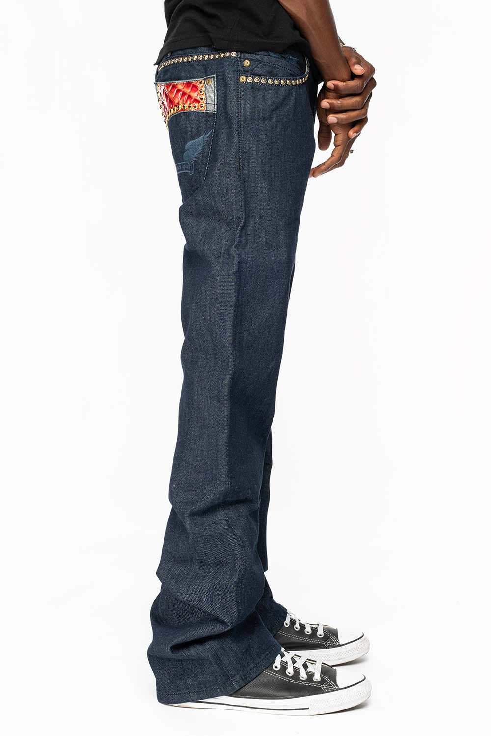 BOOT CUT JEAN WITH PATENT LEATHER POCKET EMBELLISHED WITH CRYSTALS AND STUDS IN RINSE WASH - Image 3